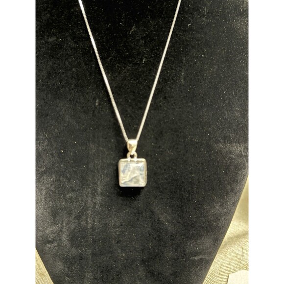Moonstone Pendant Necklace New 925 Italy Chain 22 Inch Square Setting - Picture 5 of 7